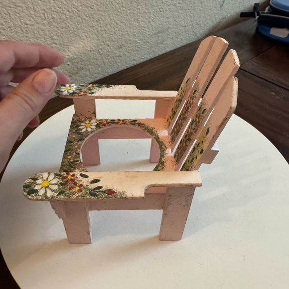 hand-painted wooden Adirondack chair decorative plant stand - Picture 2 of 6